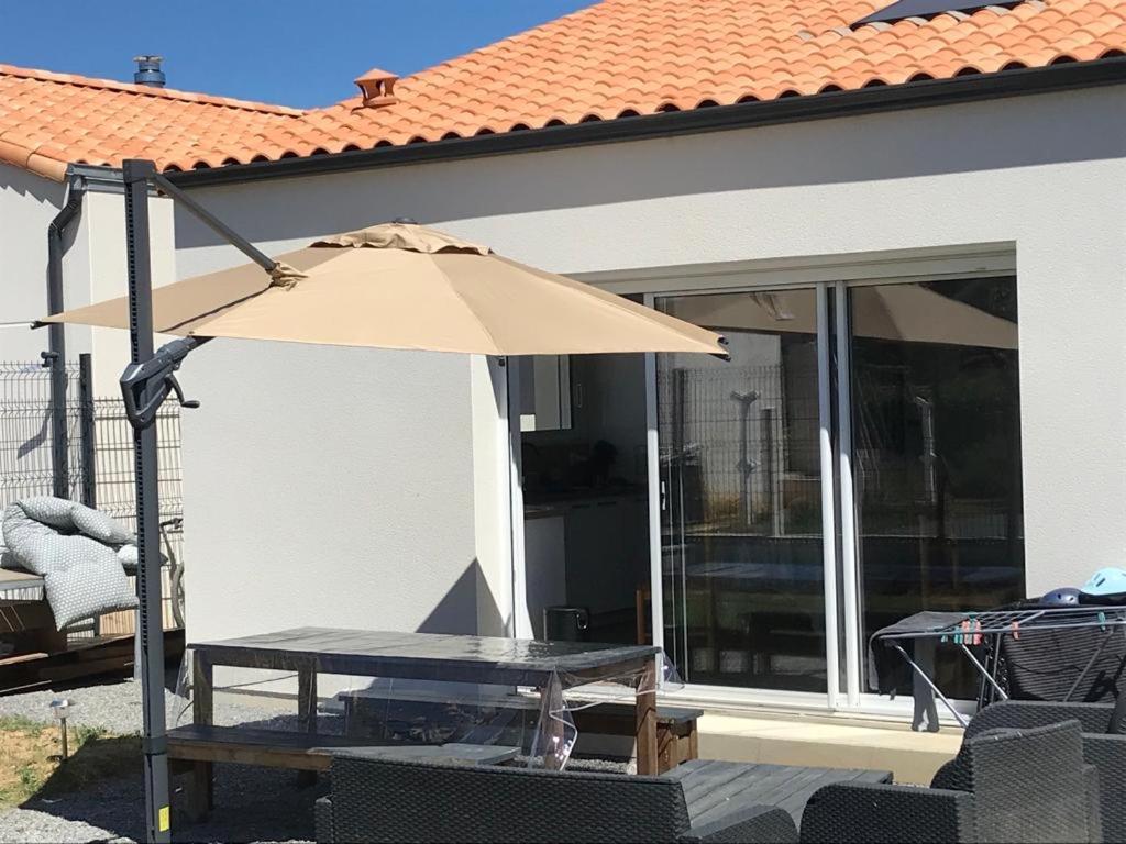 Maison Cosy A 400 M De La Mer! Saint-Vincent-sur-Jard Eksteriør billede